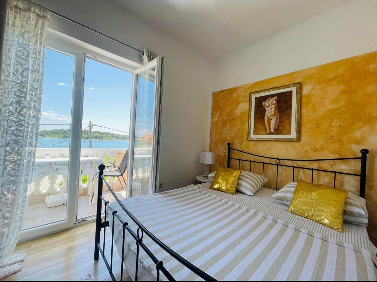 Apartments Esperanza Pašman المظهر الخارجي الصورة